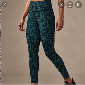 Rare Fast and Free Tight!